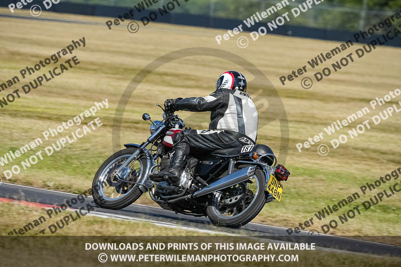 cadwell park;cadwell park photographs;cadwell trackday photographs;enduro digital images;event digital images;eventdigitalimages;peter wileman photography;racing digital images;trackday digital images;trackday photos